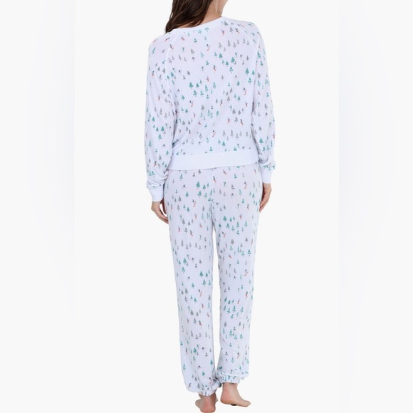 NEW! Honeydew Festive Soft White Pajama Set with Snow Ski & Tree Print - Picture 10 of 13